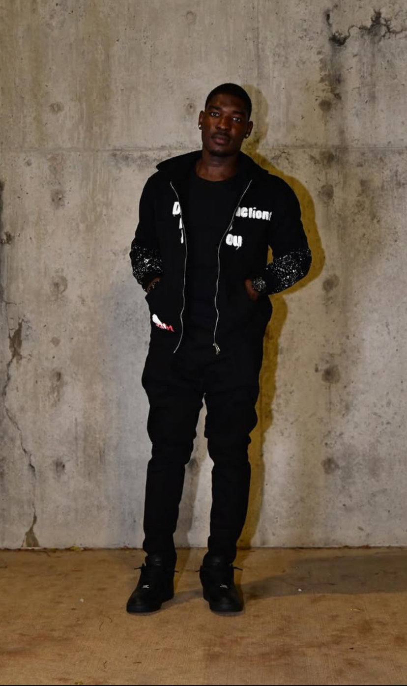 Distractions will kill you Amin hoodie